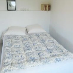 Edredon En Coton Matelassé Toile De Jouy Bleu 140 X 150