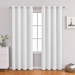 1pcs Rideau Occultant Thermiques Opaques Isolant Anti Froid à œillets L/H 140x145cm -Blanc